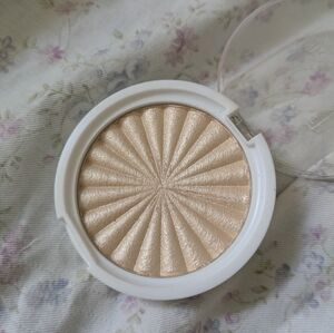 OFRA Star Island Highlighter